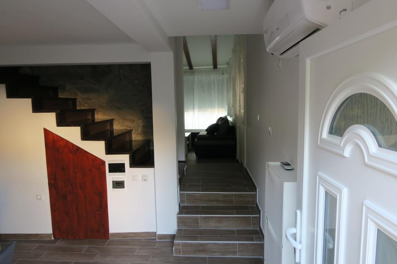 Holiday Home Ljubicic บัชกา ภายนอก รูปภาพ