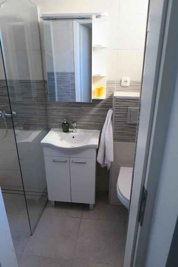 Holiday Home Ljubicic บัชกา ภายนอก รูปภาพ
